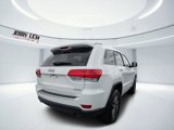 Certified 2018 Jeep Grand Cherokee Limited image 3