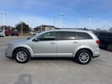 Used 2014 Dodge Journey SXT w/ Flexible Seating Group image 4