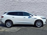 Used 2018 Buick Enclave Essence image 2