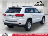Used 2017 Jeep Grand Cherokee Laredo w/ Quick Order Package 2BE image 4