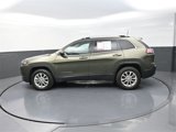 Used 2019 Jeep Cherokee Latitude w/ Cold Weather Group image 4