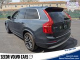 Used 2022 Volvo XC90 T6 Momentum w/ Climate Package image 5