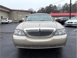 Used 2007 Lincoln Town Car Signature Limited image 2