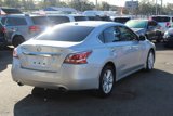 Used 2015 Nissan Altima 2.5 SV w/ Convenience Package image 3