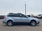 Used 2013 Subaru Outback 2.5i Limited w/ Moonroof Pkg image 4