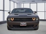 Used 2019 Dodge Challenger SXT image 2