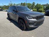 Used 2023 Jeep Grand Cherokee Limited w/ Black Appearance Package image 2