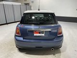 Used 2010 MINI Cooper Hardtop image 5