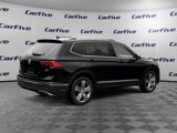 Used 2018 Volkswagen Tiguan SEL Premium image 6