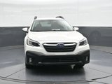 Used 2020 Subaru Outback Premium image 5
