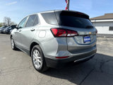 Used 2023 Chevrolet Equinox LT image 3