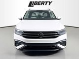Used 2022 Volkswagen Tiguan S image 2