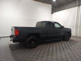Used 2017 Chevrolet Silverado 1500 LT image 3