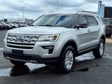 Used 2019 Ford Explorer XLT w/ Equipment Group 201A image 2