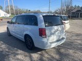 Used 2017 Dodge Grand Caravan SXT image 4