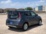 Used 2023 Kia Soul LX w/ LX Technology Package image 3
