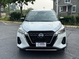 Certified 2022 Nissan Kicks SR image 2