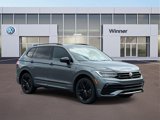 Used 2022 Volkswagen Tiguan SE R-Line image 3
