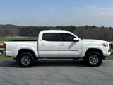 Used 2017 Toyota Tacoma SR5 image 2