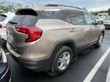 Used 2018 GMC Terrain SLE w/ Driver Convenience Package image 4