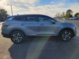 Used 2023 Kia Sportage EX image 4