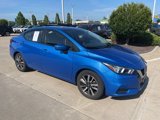 Used 2021 Nissan Versa SV image 3