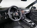 New 2025 Porsche Macan image 4