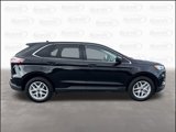 Used 2023 Ford Edge SEL image 2