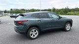 Used 2025 Chevrolet Trax LS w/ LS Convenience Package image 5