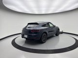 Used 2015 Porsche Macan Turbo image 5