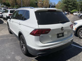 Used 2022 Volkswagen Tiguan SE w/ Panoramic Sunroof Package image 4