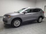 Used 2018 Nissan Rogue SV image 2