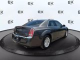 Used 2014 Chrysler 300 image 3