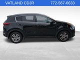 Used 2017 Kia Sportage LX w/ LX Popular Package image 4