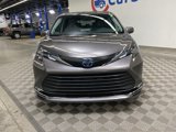 Used 2024 Toyota Sienna XLE image 4