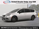 New 2025 Chrysler Pacifica Premium image 2