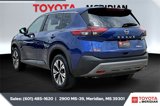 Used 2023 Nissan Rogue SV image 2