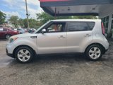 Used 2017 Kia Soul image 3