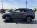 Used 2022 Jeep Compass Limited image 4