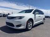 Used 2019 Chrysler Pacifica Touring-L Plus w/ Advanced Safetytec Group image 2