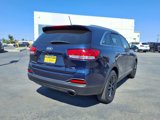 Used 2016 Kia Sorento LX image 4