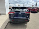 Used 2021 Toyota RAV4 SE image 3