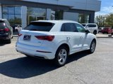 Used 2020 Audi Q3 2.0T Premium w/ Convenience Package image 5