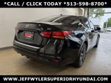 Used 2021 Nissan Altima 2.5 SV image 3