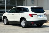 Certified 2019 Honda Pilot LX image 3