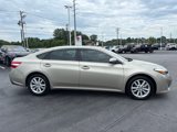 Used 2015 Toyota Avalon XLE image 2