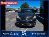 Used 2017 Chevrolet Traverse LT image 2