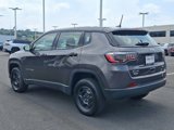 Used 2021 Jeep Compass Sport image 4