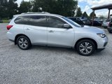 Used 2018 Nissan Pathfinder SL image 4