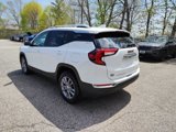 Used 2023 GMC Terrain SLT image 3